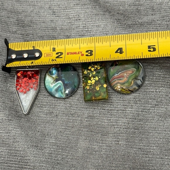 Colorful Pendant necklace set of 4 new handmade resin mixed media - Picture 6 of 7